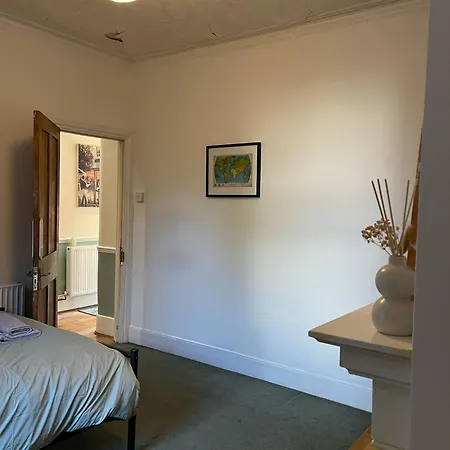 4 Bedroom House, Close To The O2 And Greenwich London Exterior photo